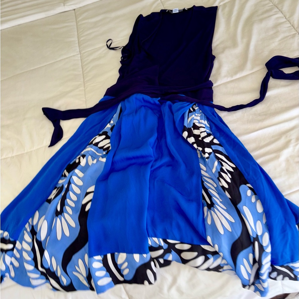 Elegant Blue and Black Women's Dress